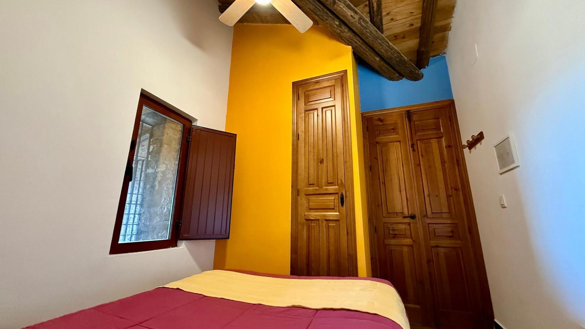 Country house Sierra De Aguafria. El Robledillo *