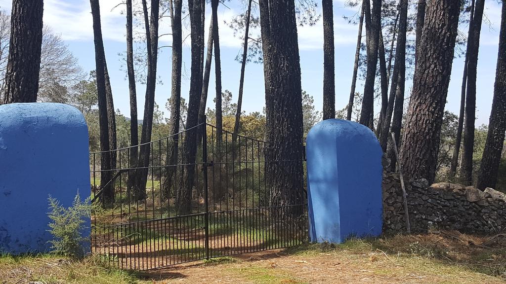Sierra De Aguafria. El Robledillo * Monesterio